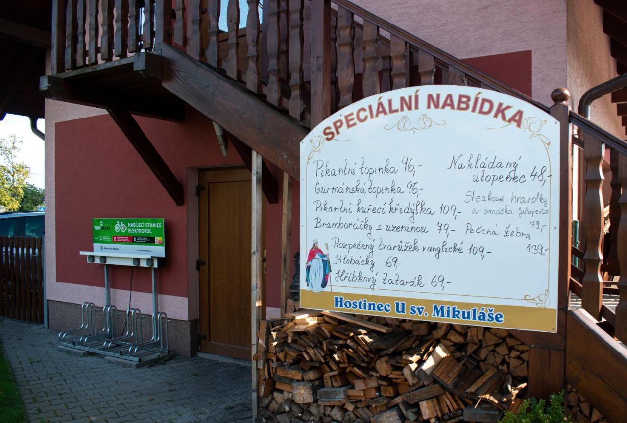 Hostinec A Penzion U Sv. Mikulase Hať Eksteriør billede